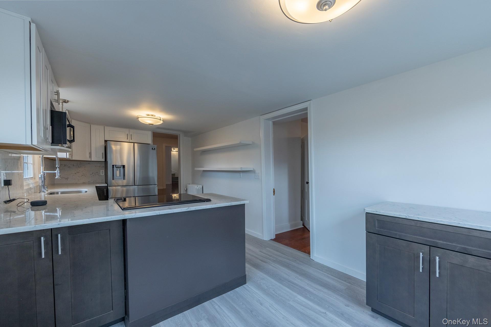 #16 photo, 17 Church Street, Beacon , NY 12508