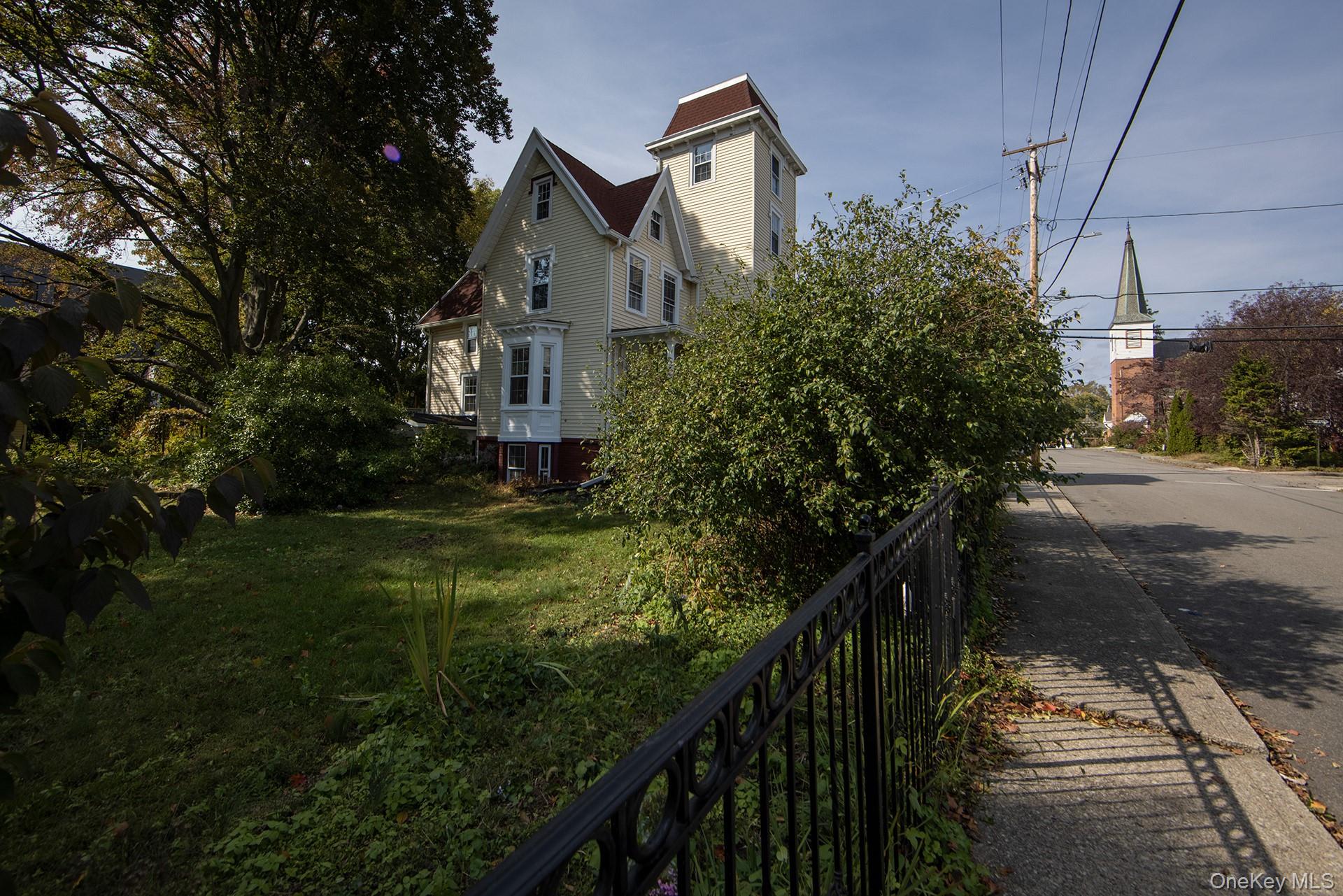 #3 photo, 17 Church Street, Beacon , NY 12508