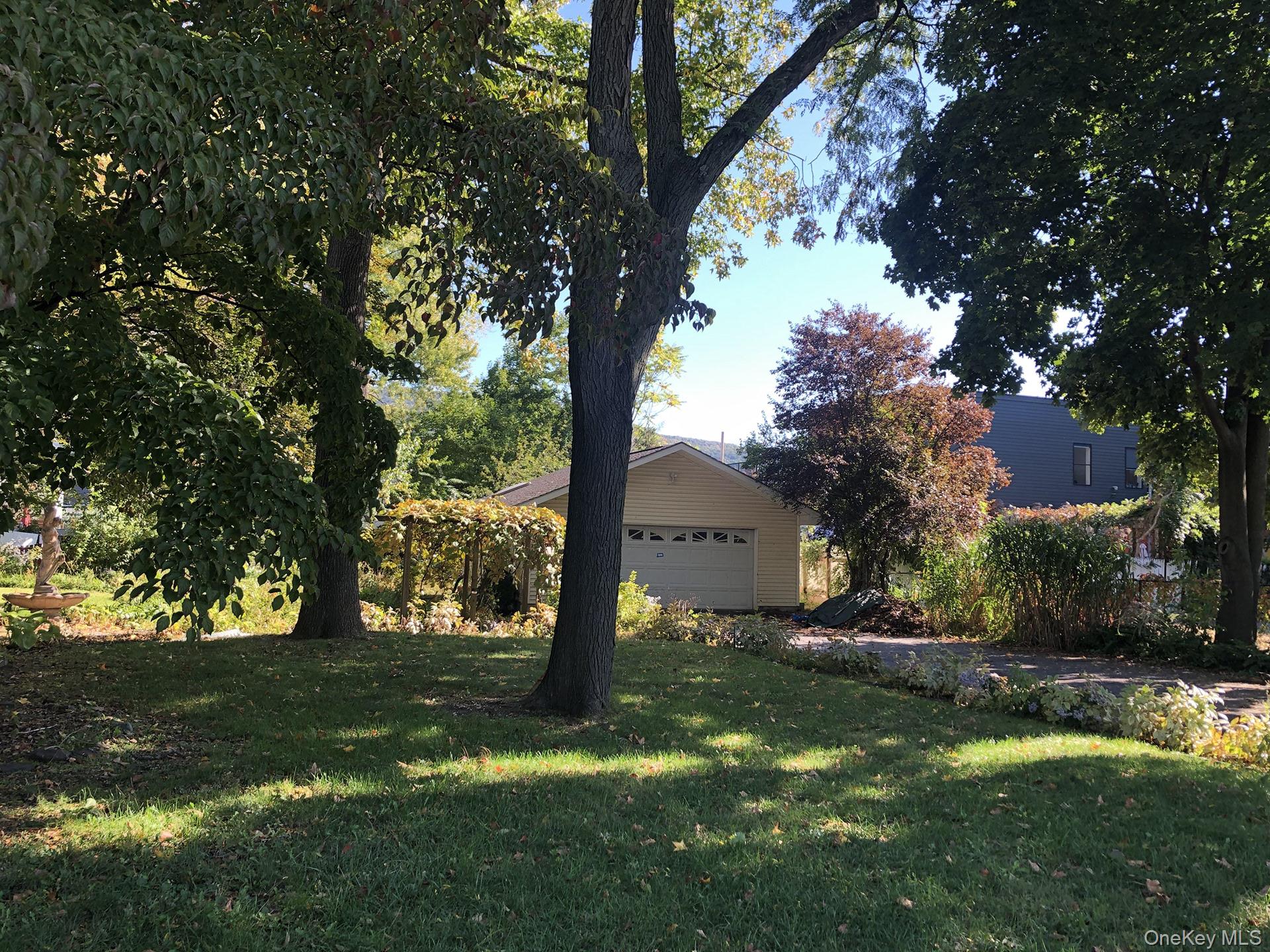 #6 photo, 17 Church Street, Beacon , NY 12508