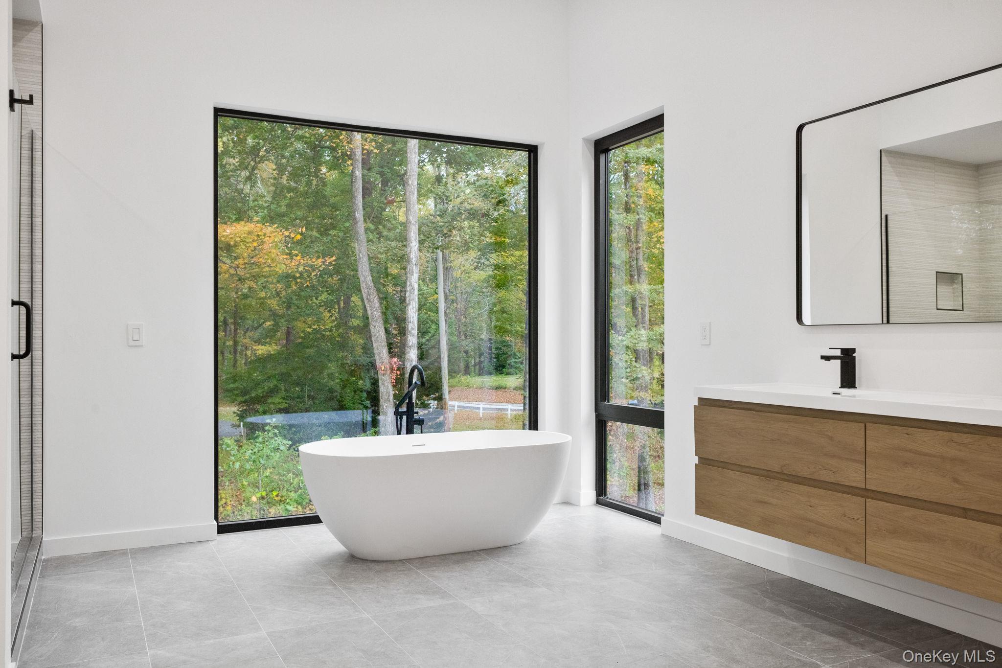 #15 photo, 10 East Lane, Armonk , NY 10504