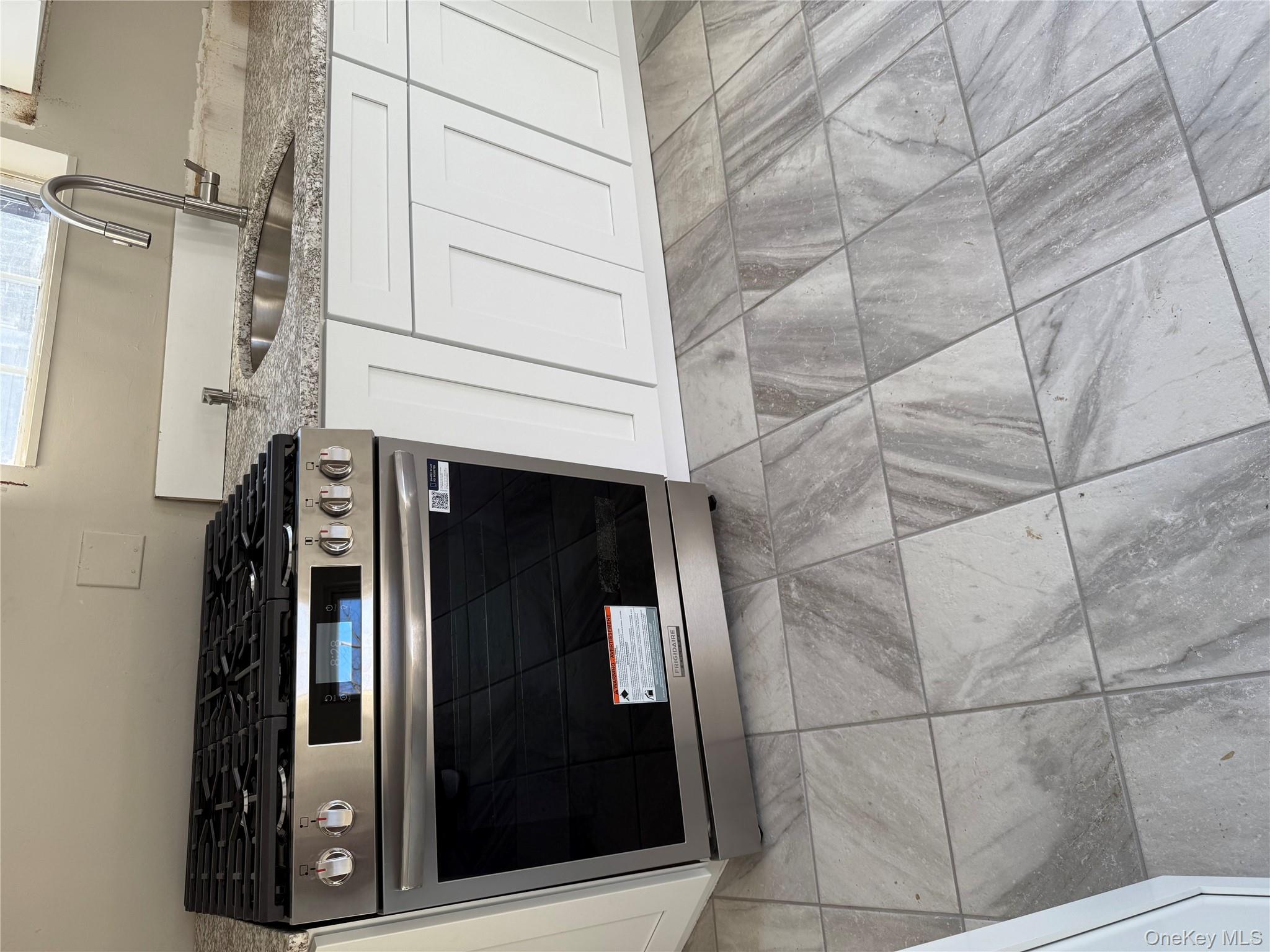 #4 photo, 41 Gibson Avenue, White Plains , NY 10607