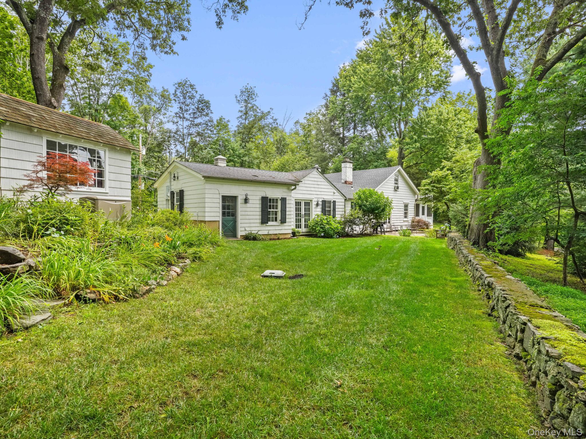 #6 photo, 8 S Bedford Road, Pound Ridge , NY 10576