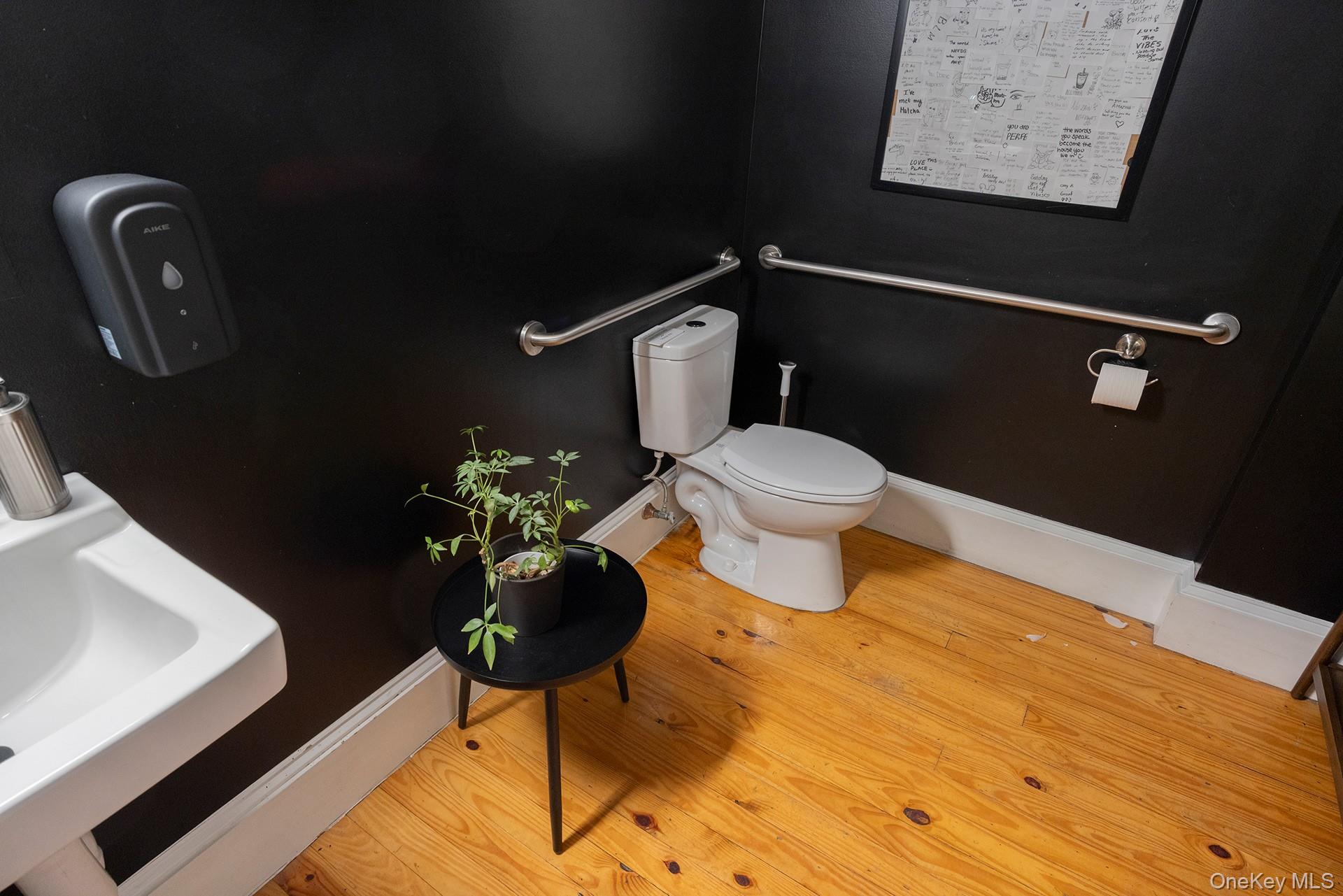 #12 photo, 179 Main Street, Beacon , NY 12508