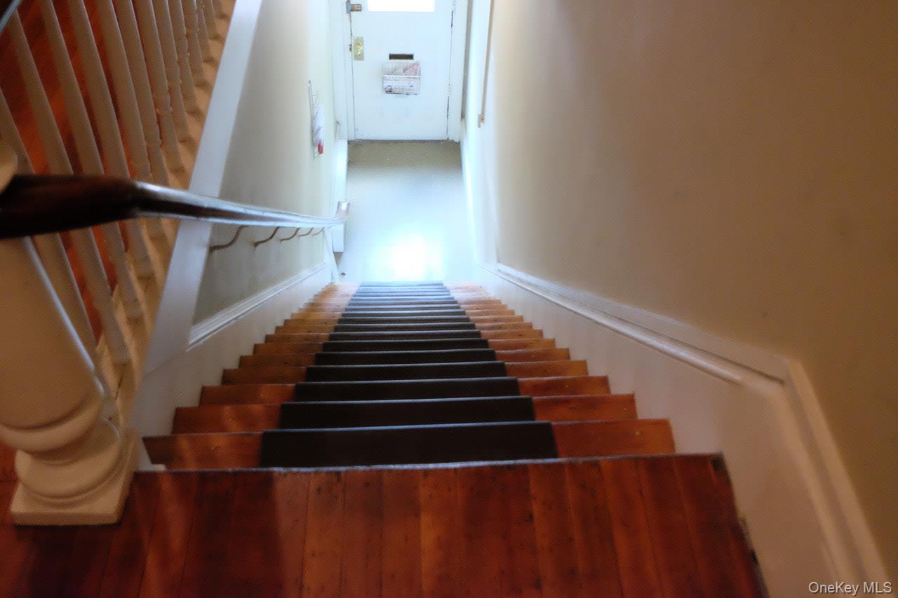 #13 photo, 179 Main Street, Beacon , NY 12508