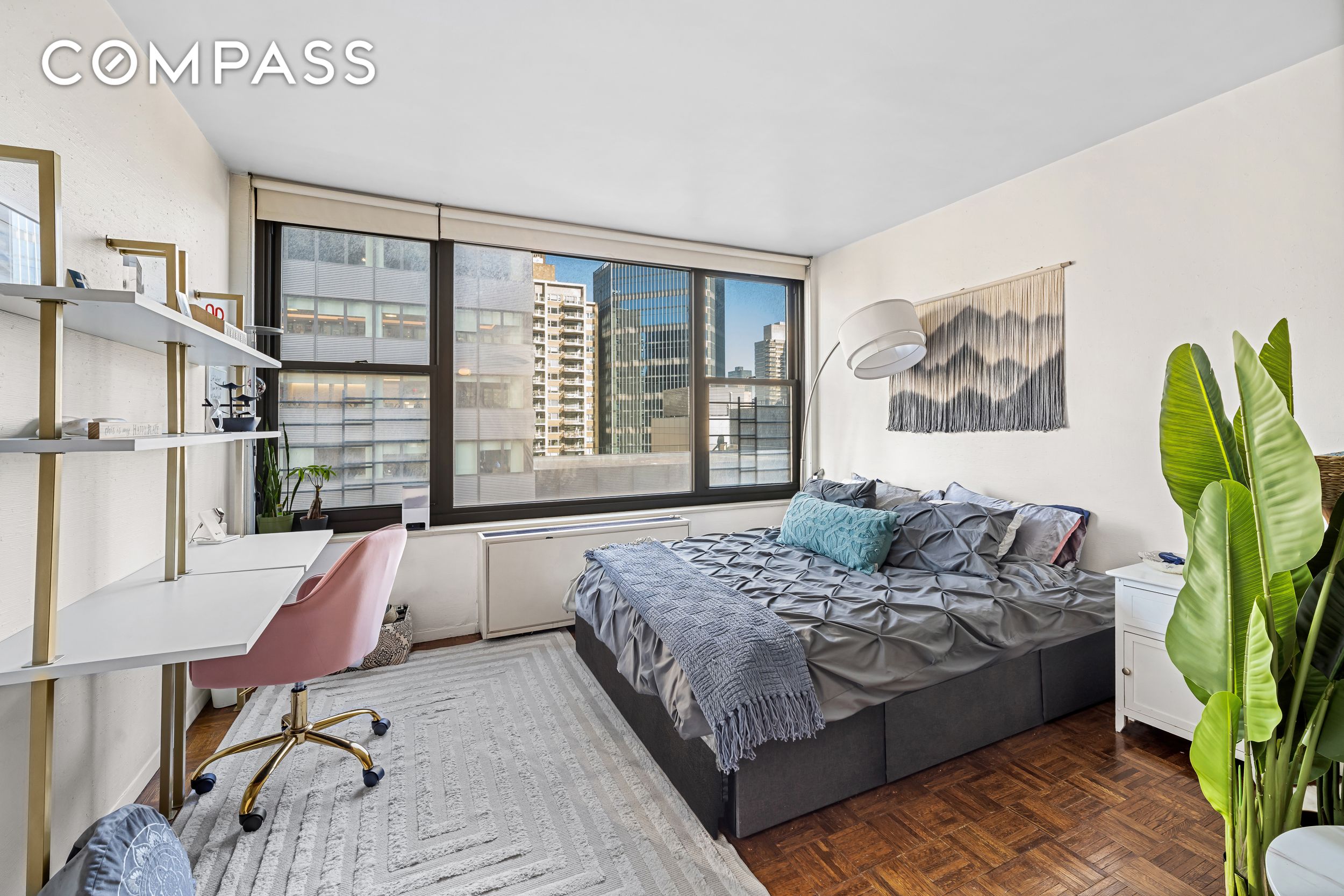 #3 photo, New York City, 맨해튼 Midtown East , NY 10022