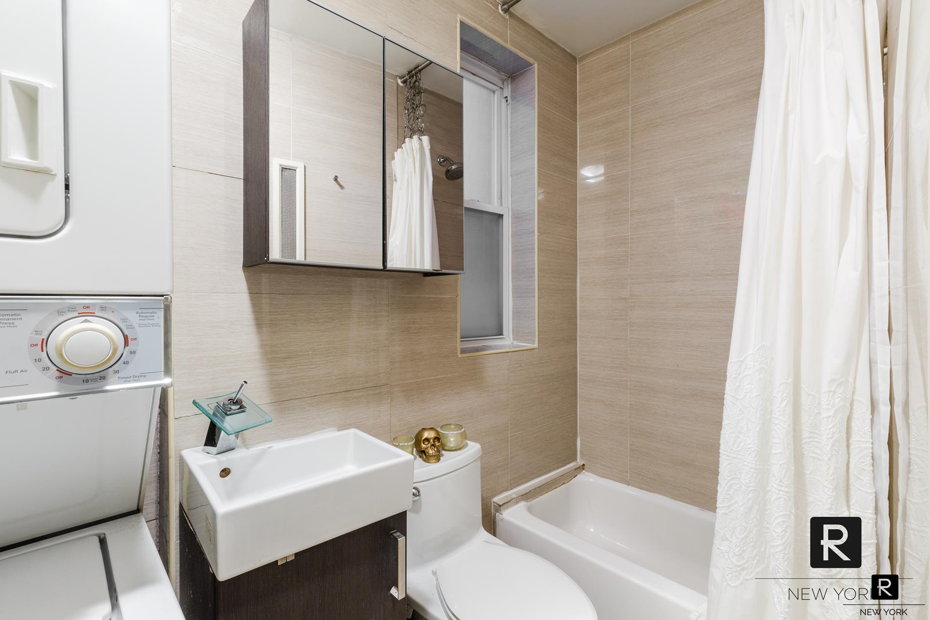 #6 photo, 531 E 83rd Street, Манхэттен ‖ Upper East Side , NY 10028