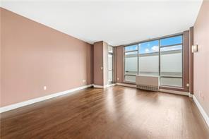 #3 photo, 110 Neptune Avenue, Бруклин ‖ Brighton Beach , NY 11235