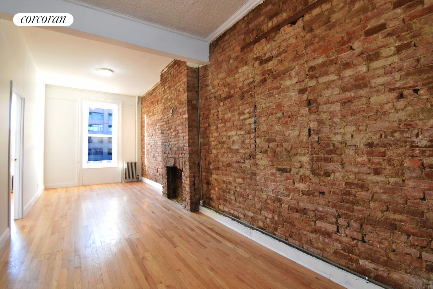 #2 photo, 521 HICKS Street, Бруклин ‖ Cobble Hill , NY 11231