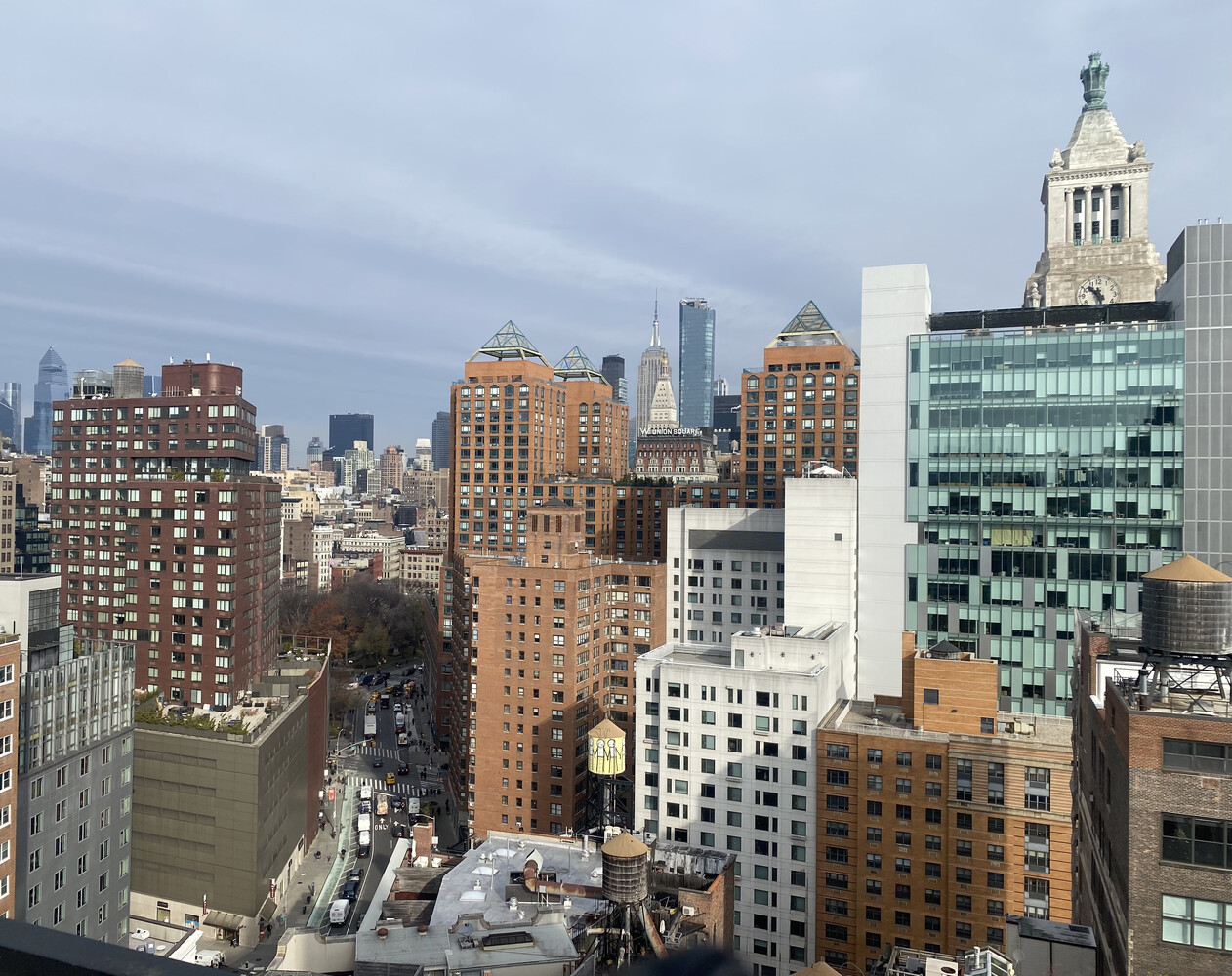 #9 photo, 111 4TH Avenue, 曼哈頓 East Village , NY 10003