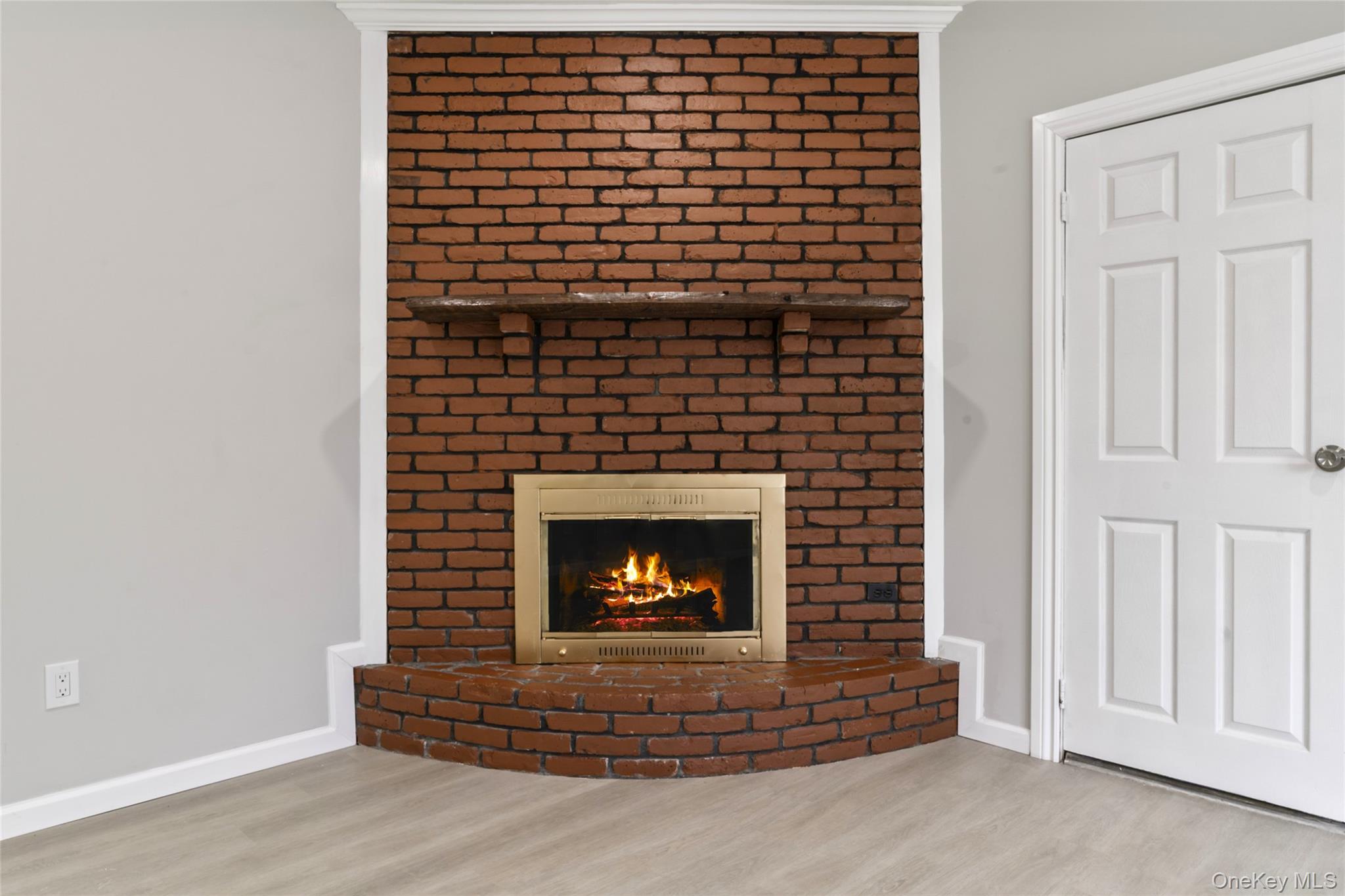 #17 photo, 15 Bellaire Drive, Ridge , NY 11961