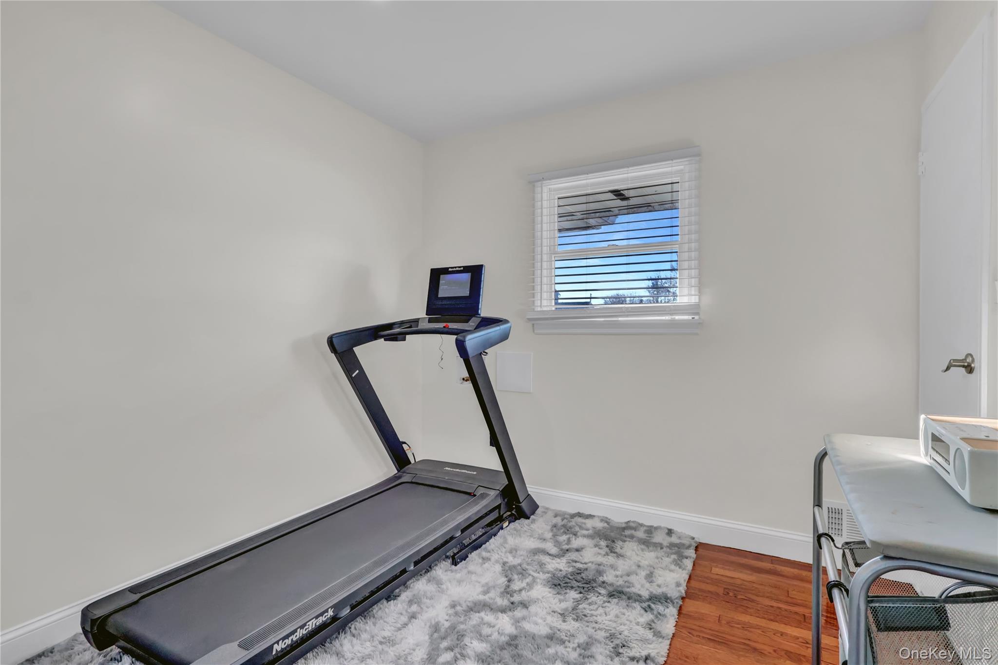 #16 photo, 14 Lisa Drive, מחוז סאפוק Deer Park , NY 11729