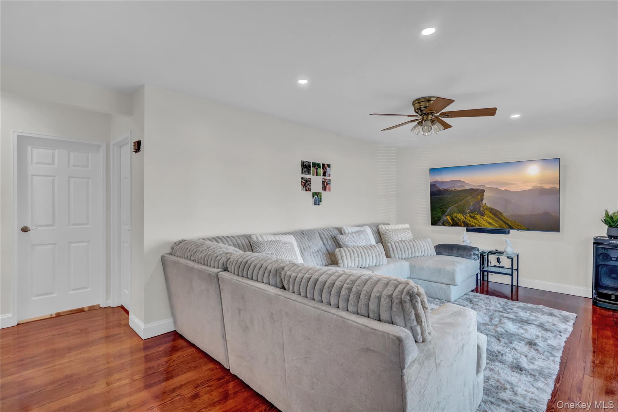 #8 photo, 14 Lisa Drive, מחוז סאפוק Deer Park , NY 11729