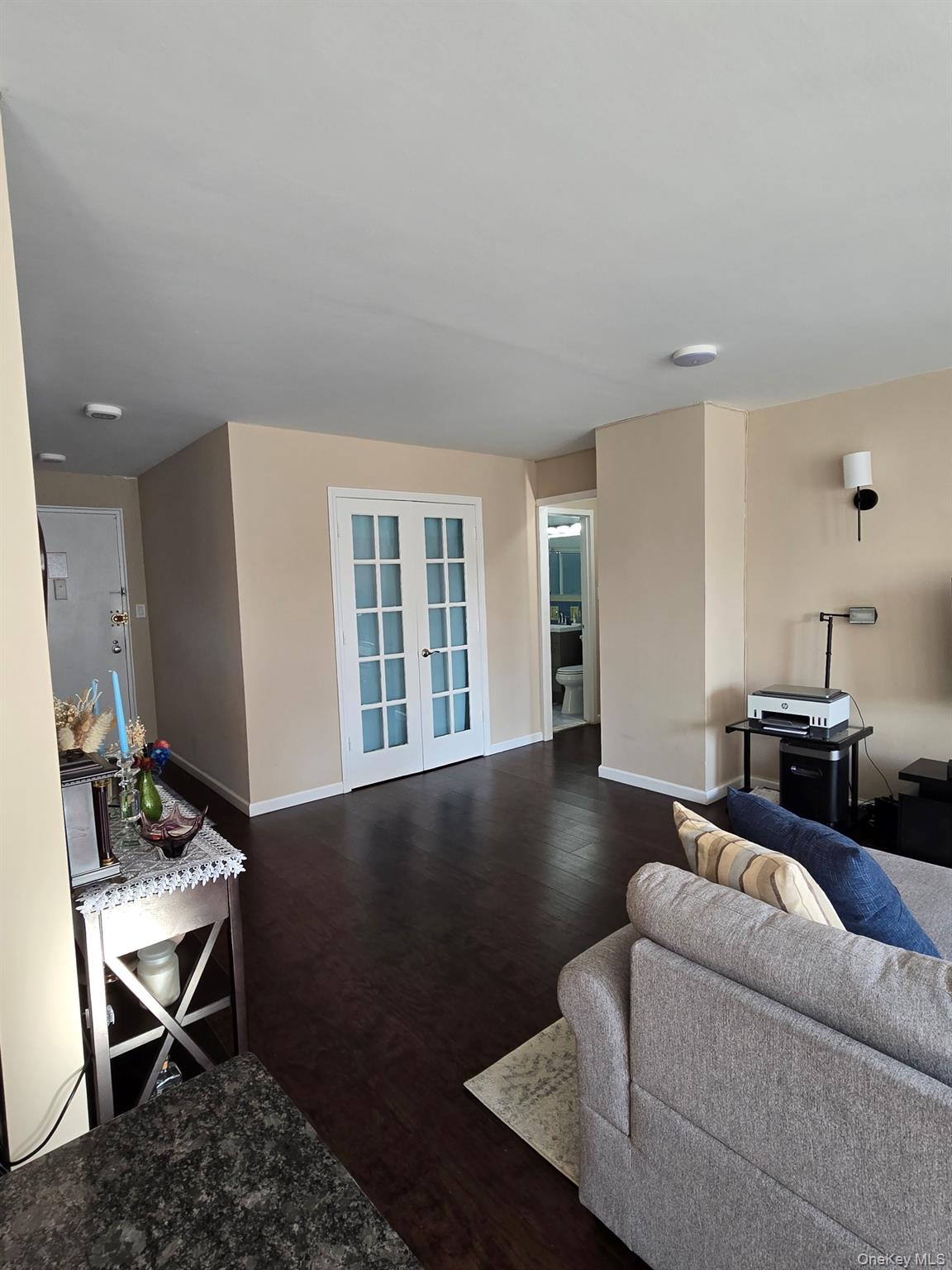 #9 photo, 125-10 Queens Boulevard, Kew Gardens , NY 11415