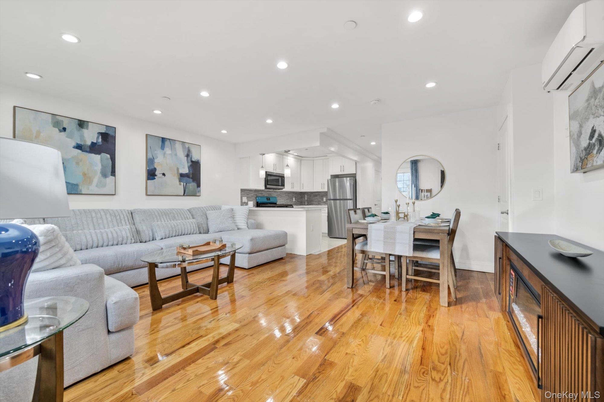 #10 photo, 14734 224th Street, Jamaica , NY 11413