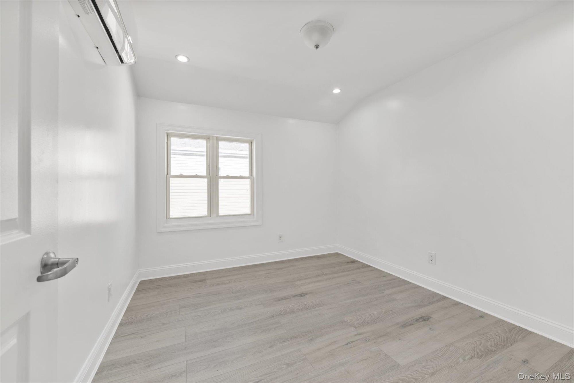 #6 photo, 14734 224th Street, Jamaica , NY 11413