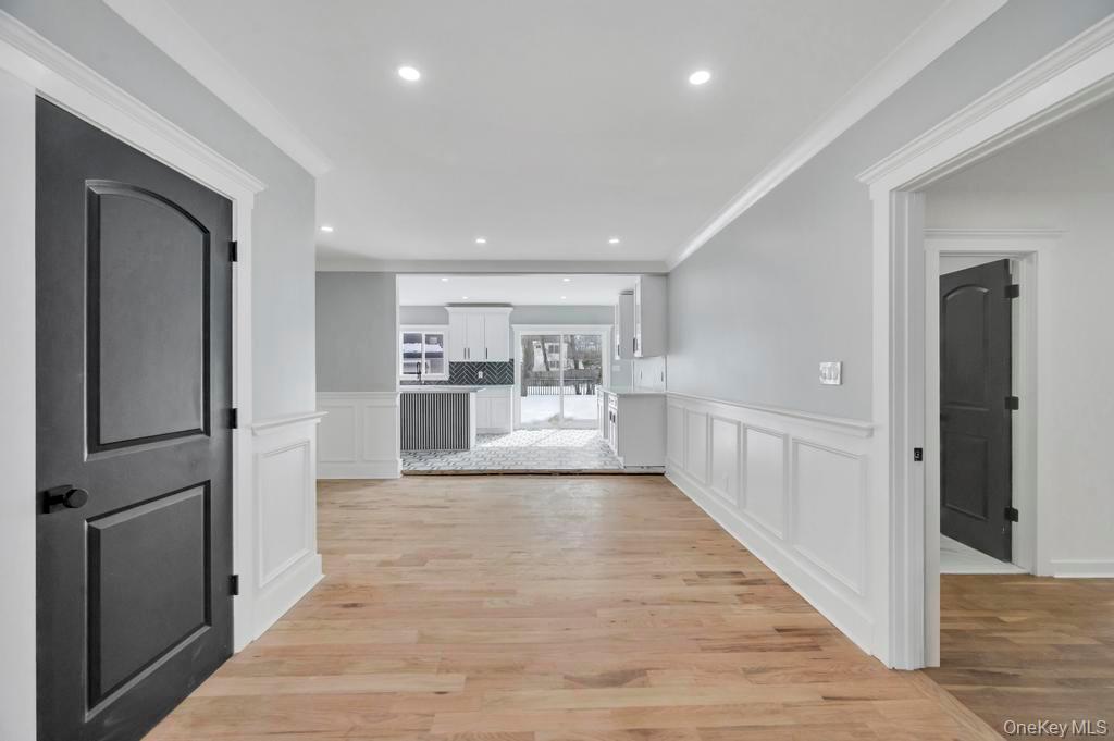 #10 photo, 74 Lincoln Avenue, Islip Terrace , NY 11752