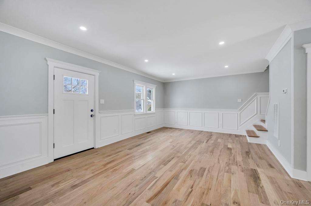 #7 photo, 74 Lincoln Avenue, Islip Terrace , NY 11752