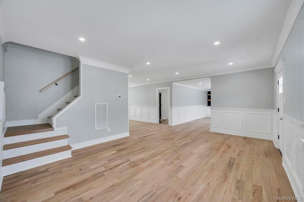 #9 photo, 74 Lincoln Avenue, Islip Terrace , NY 11752