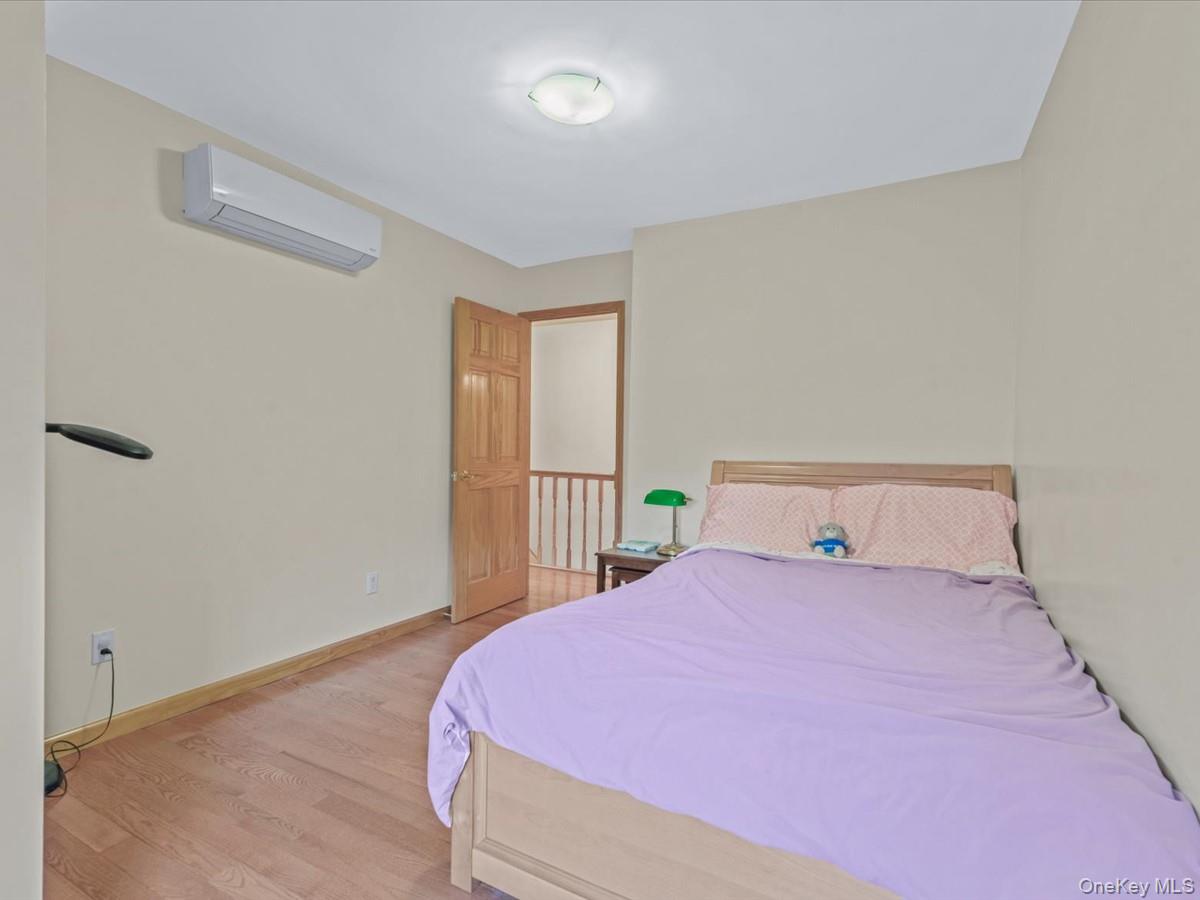 #15 photo, 11109 75th Road, Forest Hills , NY 11375