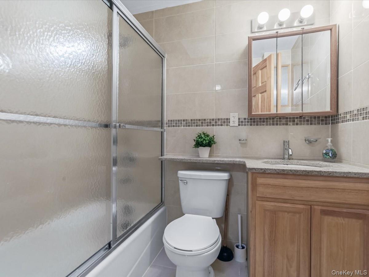 #17 photo, 11109 75th Road, Forest Hills , NY 11375