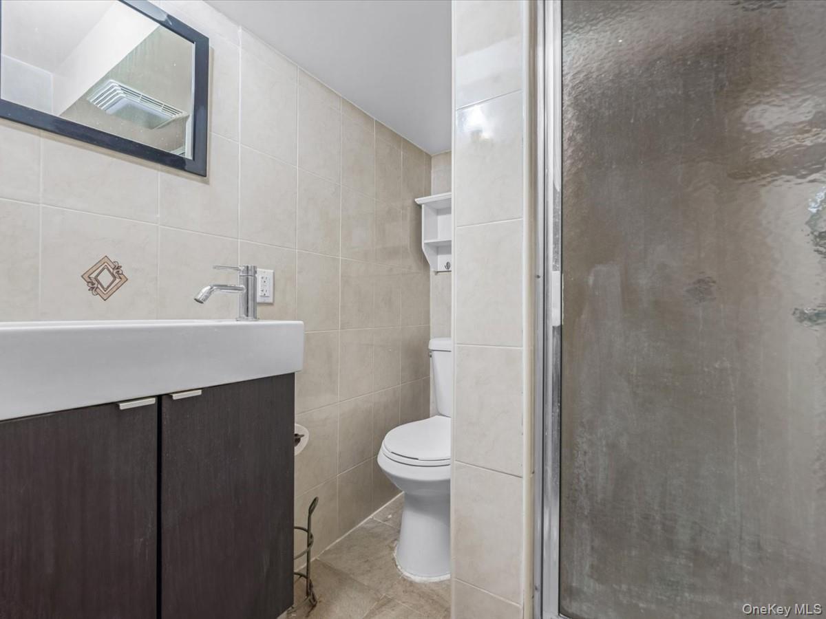 #19 photo, 11109 75th Road, Forest Hills , NY 11375