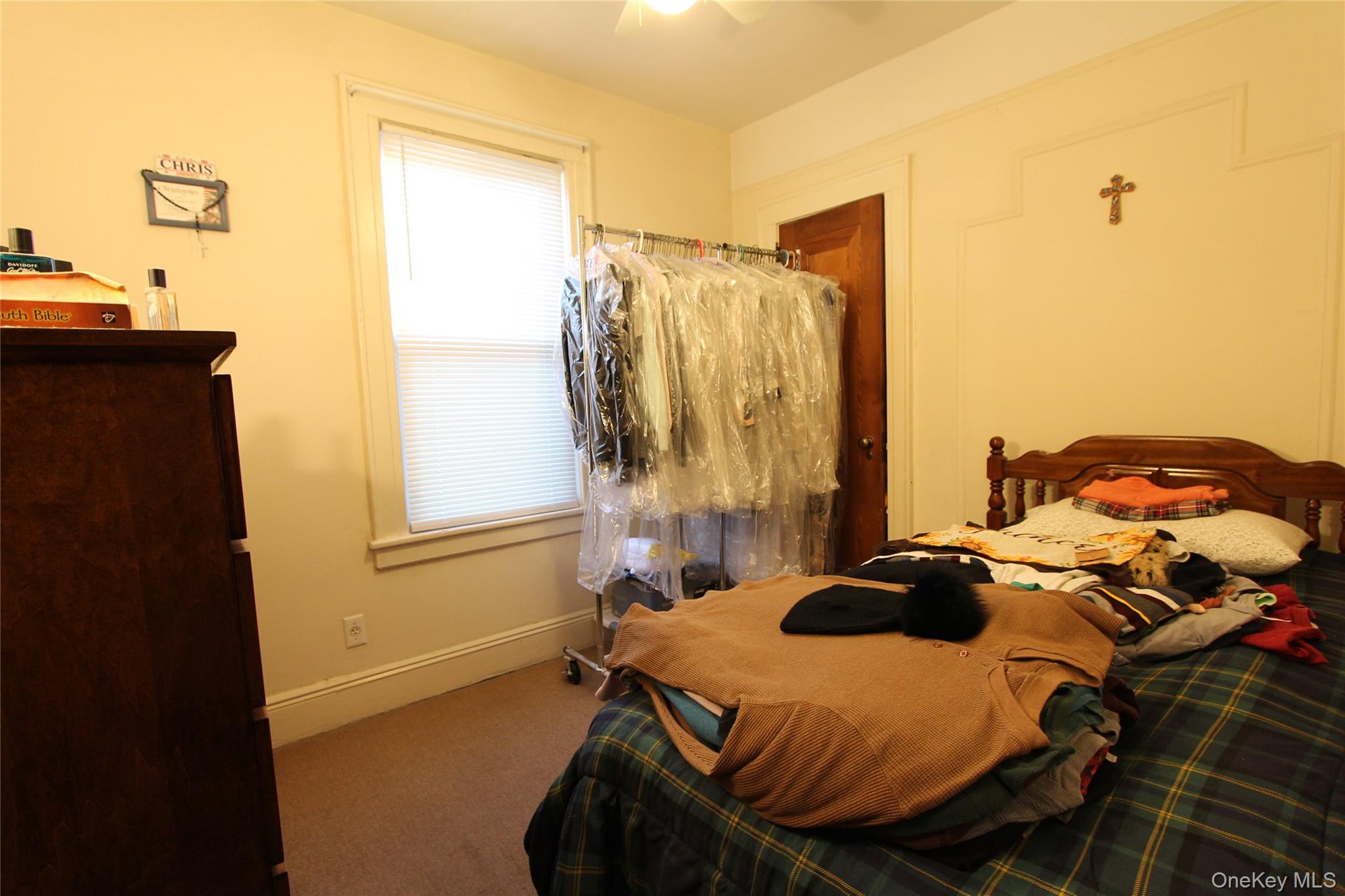 #11 photo, 69-23 64th Place, Glendale , NY 11385