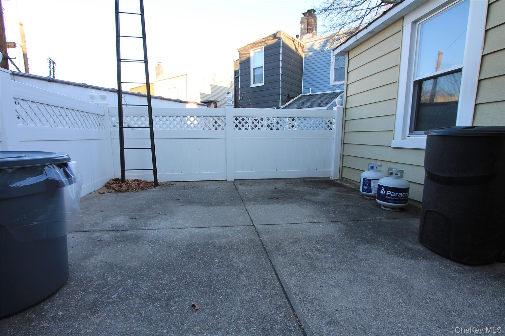 #18 photo, 69-23 64th Place, Glendale , NY 11385