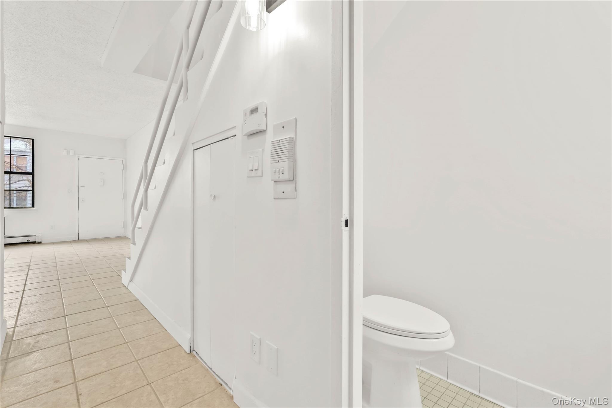 #11 photo, 749 Saint Anns Avenue, הברונקס Bronx , NY 10456