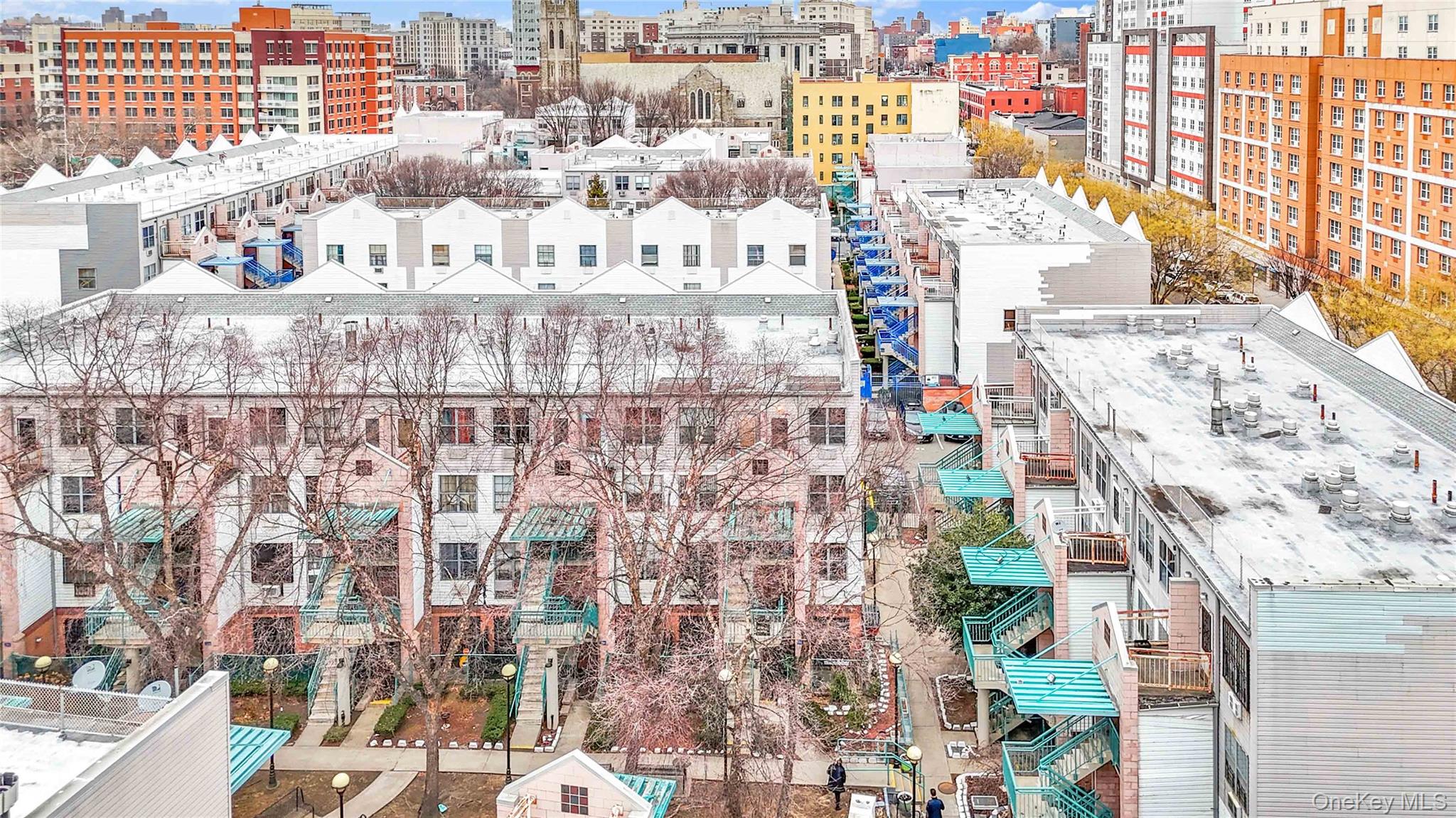 #15 photo, 749 Saint Anns Avenue, הברונקס Bronx , NY 10456