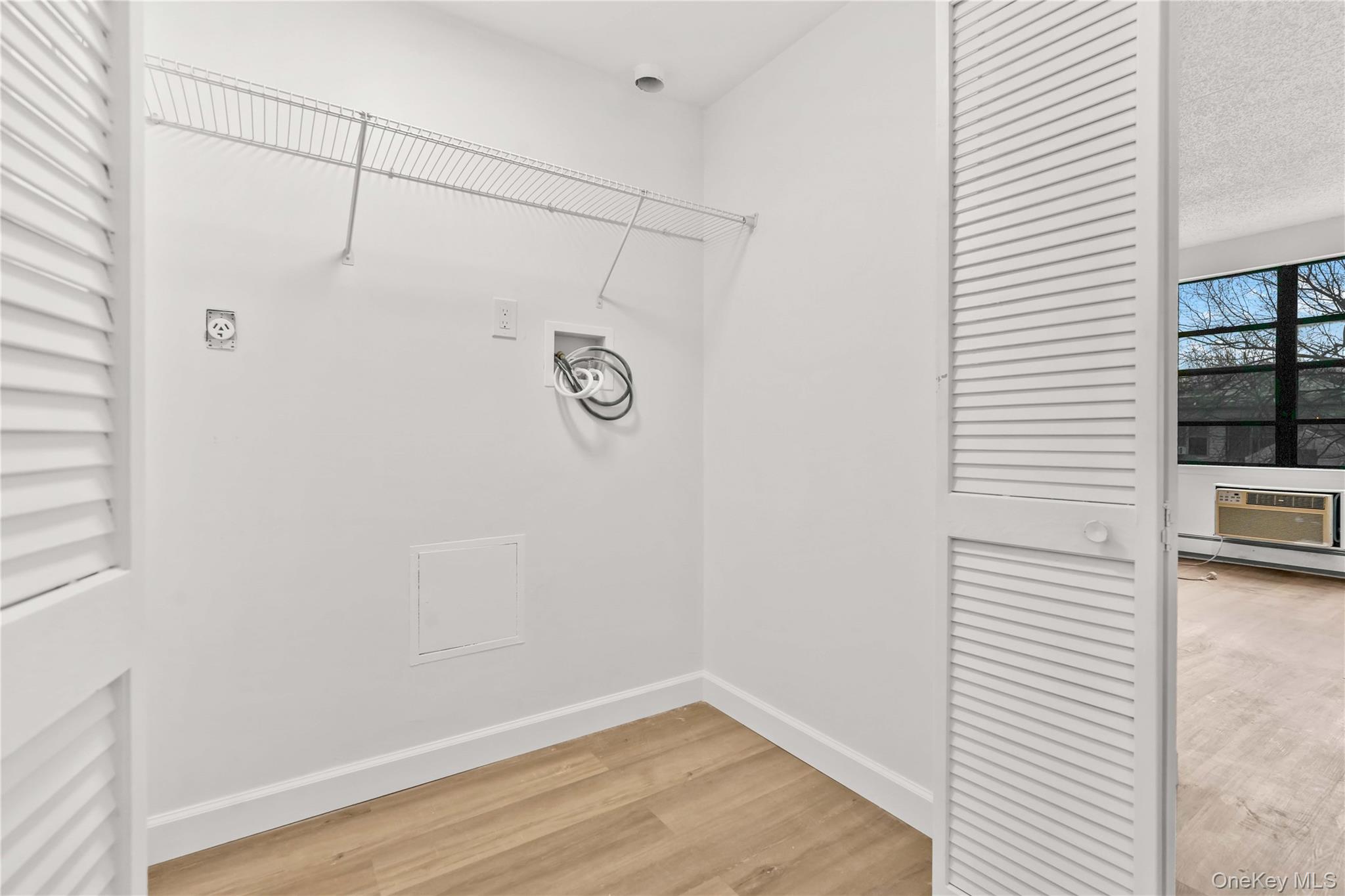 #5 photo, 749 Saint Anns Avenue, הברונקס Bronx , NY 10456