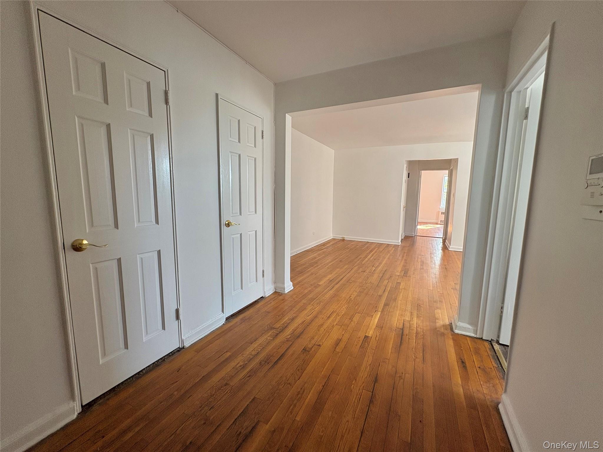 #2 photo, 63-61 Yellowstone Boulevard, 皇后區 Forest Hills , NY 11375