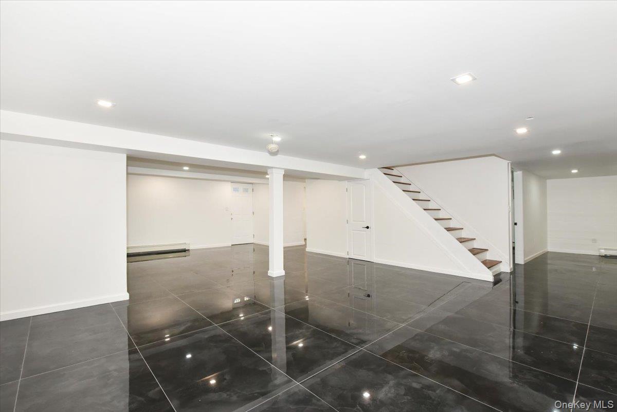 #18 photo, 1510 Rica Place, Нассау ‖ Valley Stream , NY 11580