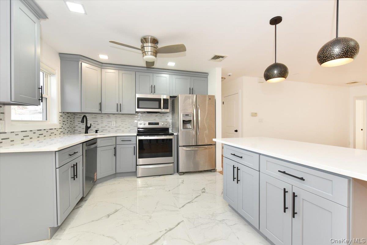 #9 photo, 1510 Rica Place, Нассау ‖ Valley Stream , NY 11580