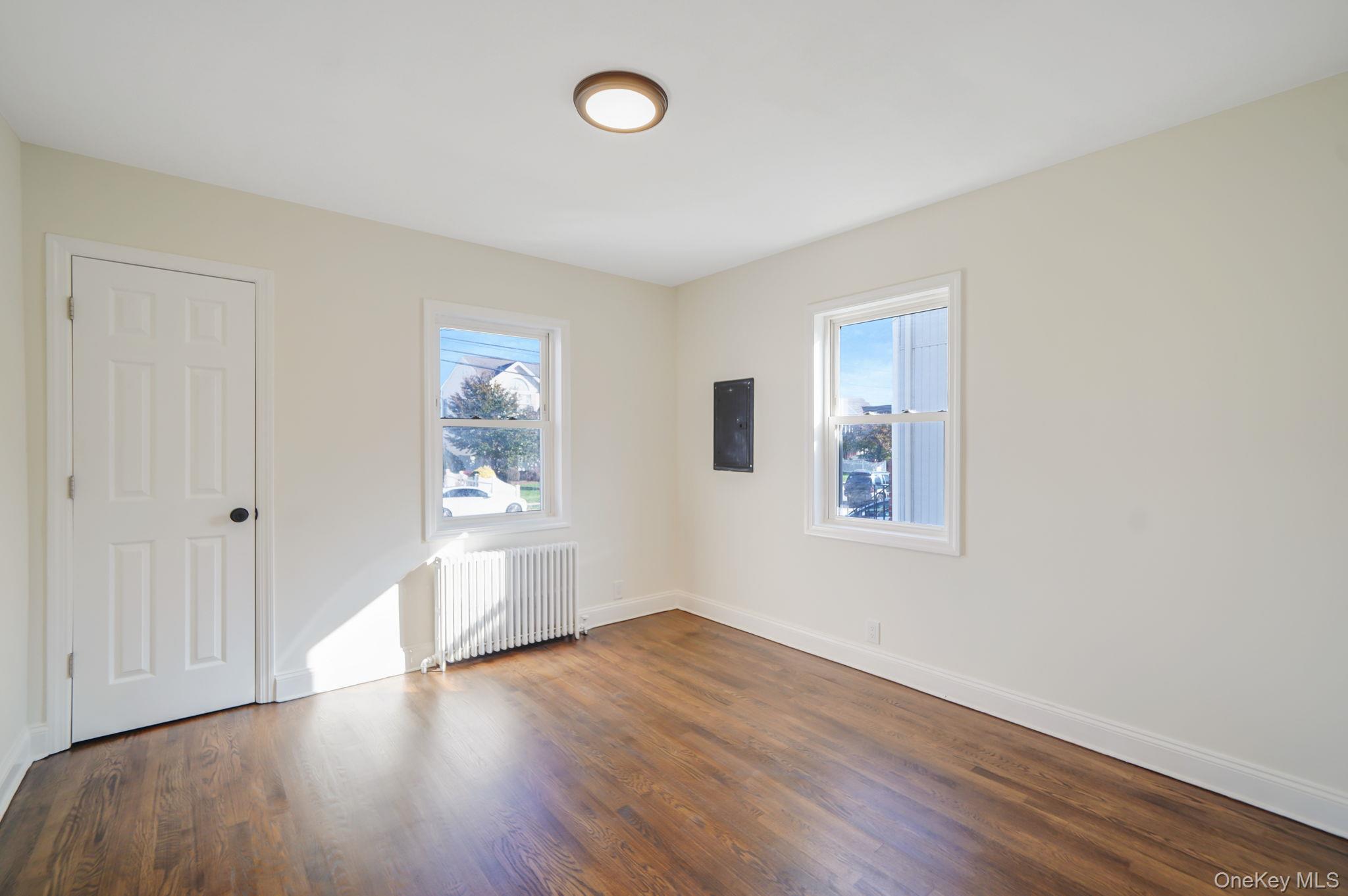 #18 photo, 470 Miller Avenue, Freeport , NY 11520