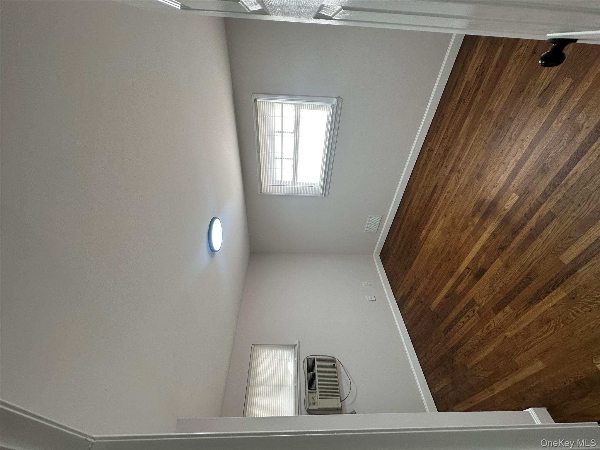 #6 photo, Selden, Selden , NY 11784