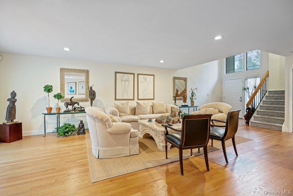 #6 photo, 230 Hamlet Drive, Нассау ‖ Jericho , NY 11753