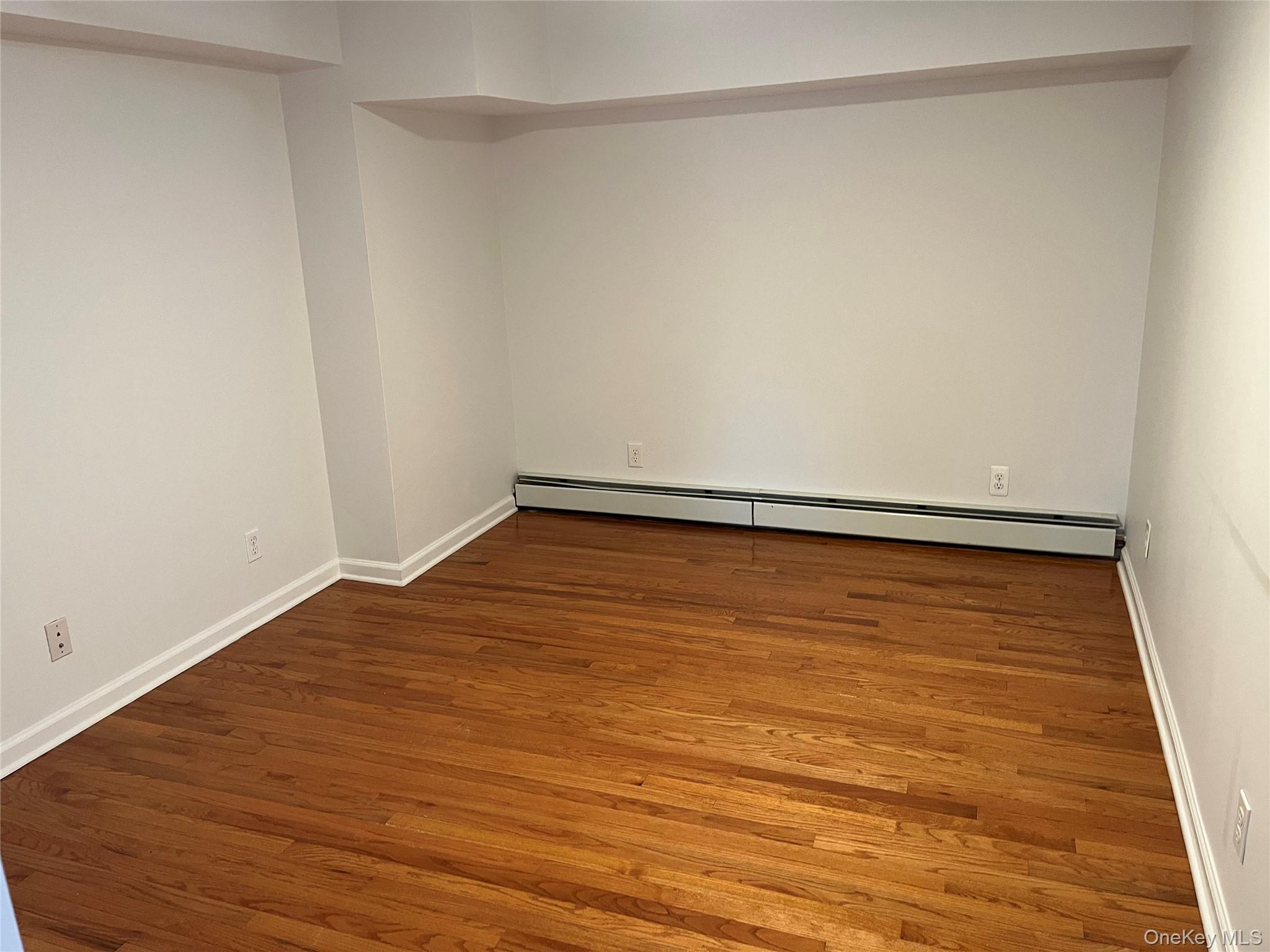 #12 photo, 107 Lincoln Avenue, 뉴욕주 West Harrison , NY 10604