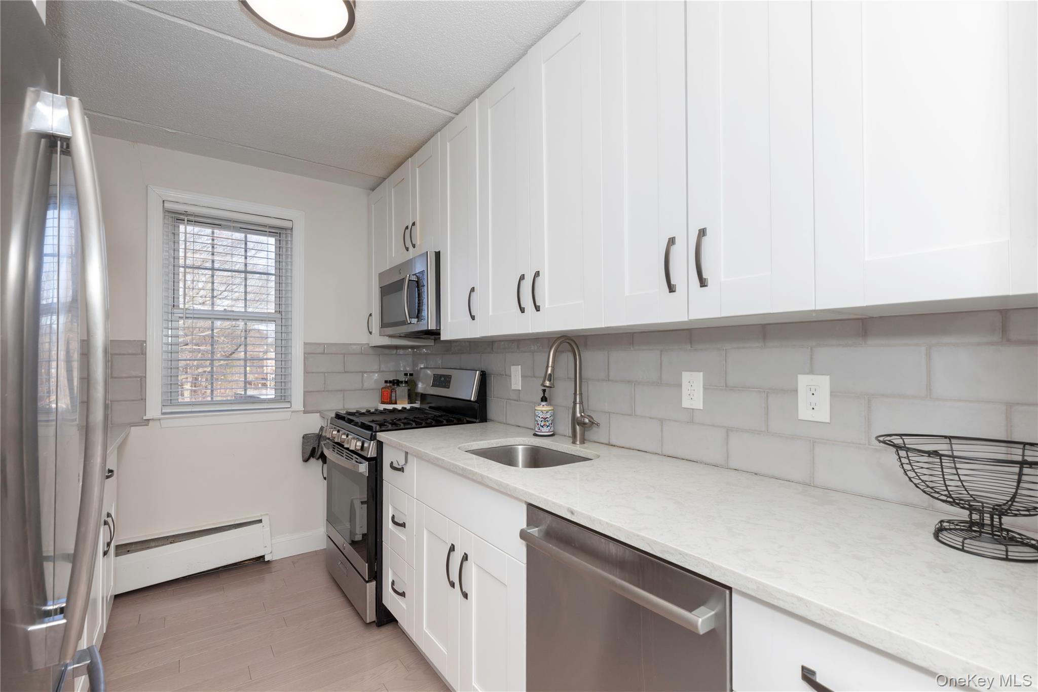 #10 photo, 4 Consulate Drive, Tuckahoe , NY 10707