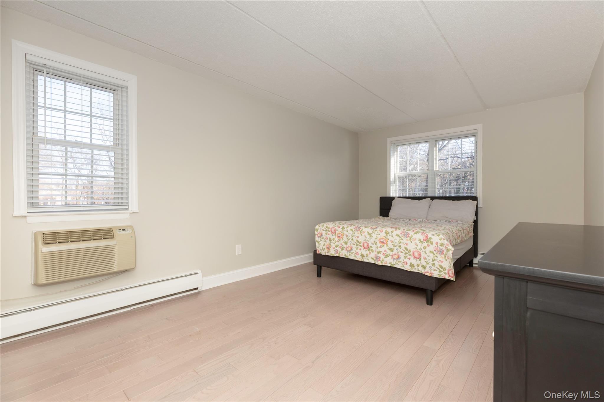 #17 photo, 4 Consulate Drive, Tuckahoe , NY 10707