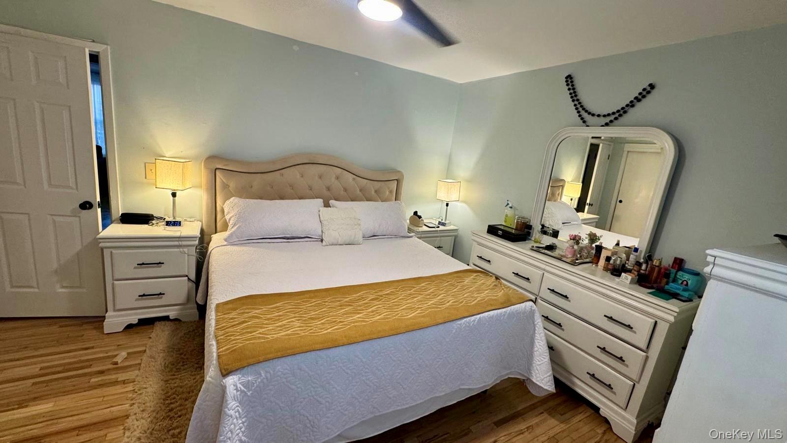 #8 photo, 25 Trinity Place, New Rochelle , NY 10805