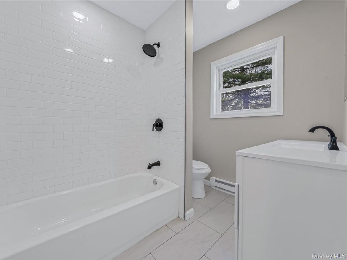 #18 photo, 38 Midland Avenue, 東長島 Mastic , NY 11950