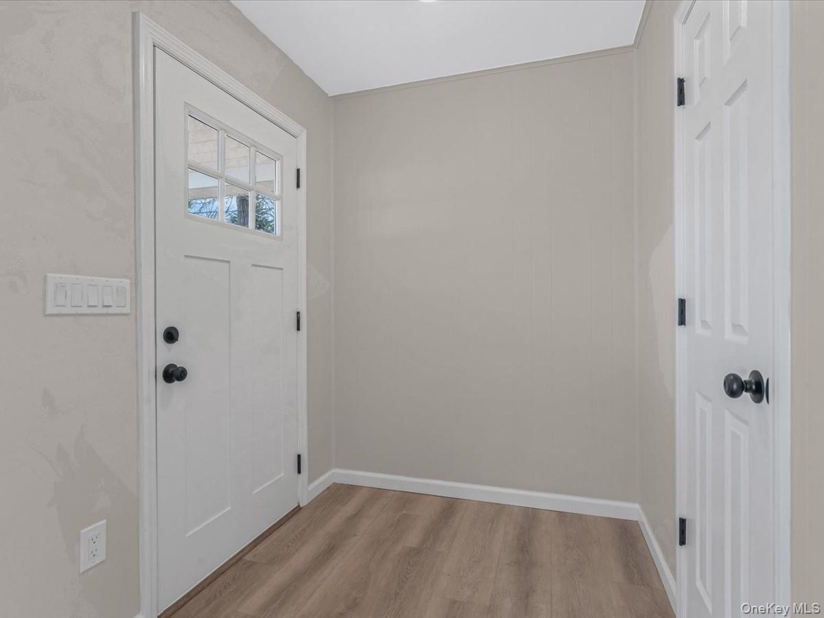 #3 photo, 38 Midland Avenue, 東長島 Mastic , NY 11950