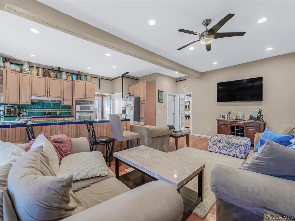 #8 photo, 618 Jennings Avenue, Нассау ‖ West Hempstead , NY 11552