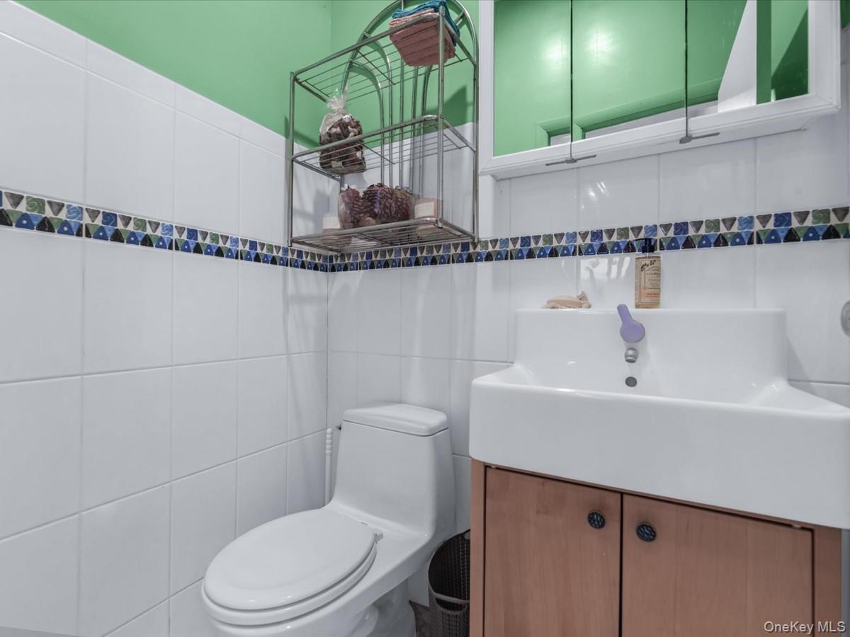 #9 photo, 618 Jennings Avenue, Нассау ‖ West Hempstead , NY 11552