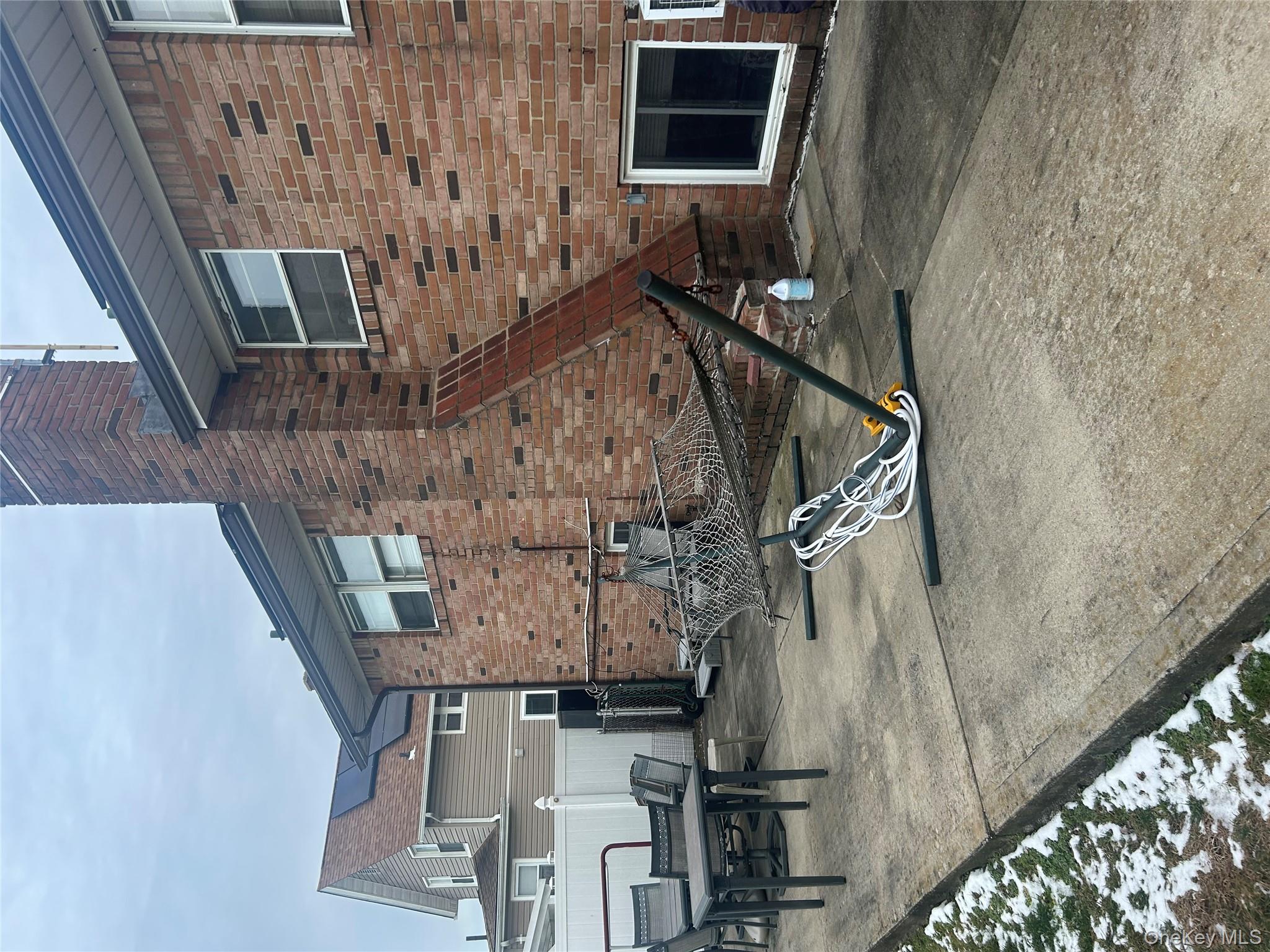 #3 photo, 89 Grant Avenue, מחוז נסאו Farmingdale , NY 11735