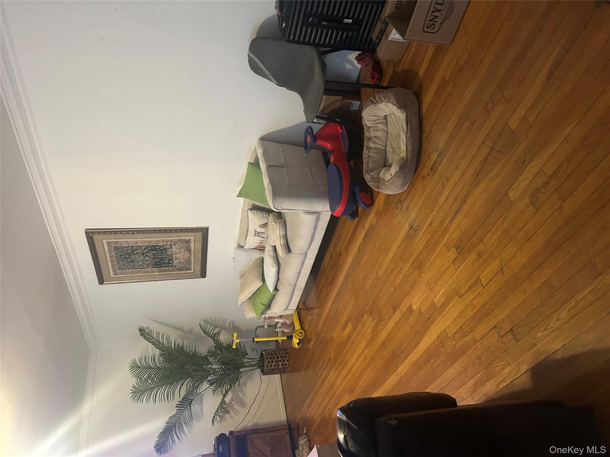 #6 photo, 89 Grant Avenue, מחוז נסאו Farmingdale , NY 11735