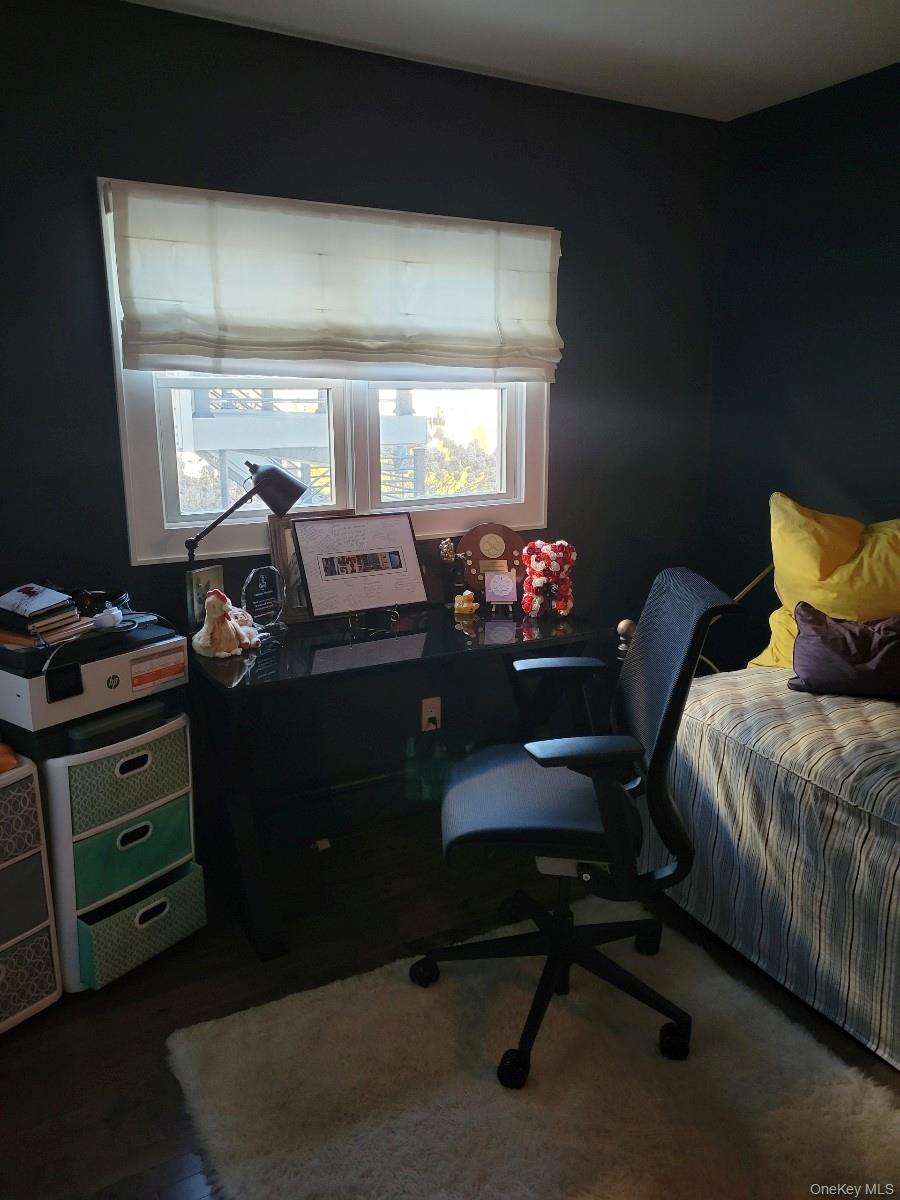 #11 photo, 2 Martin Place, Northport , NY 11768