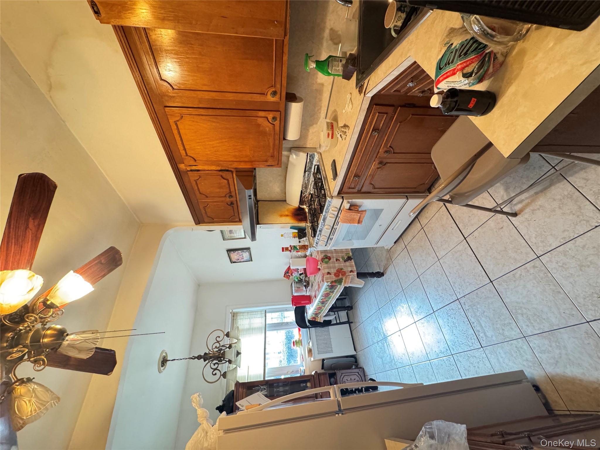 #4 photo, 7291 Calamus Avenue, Woodside , NY 11377