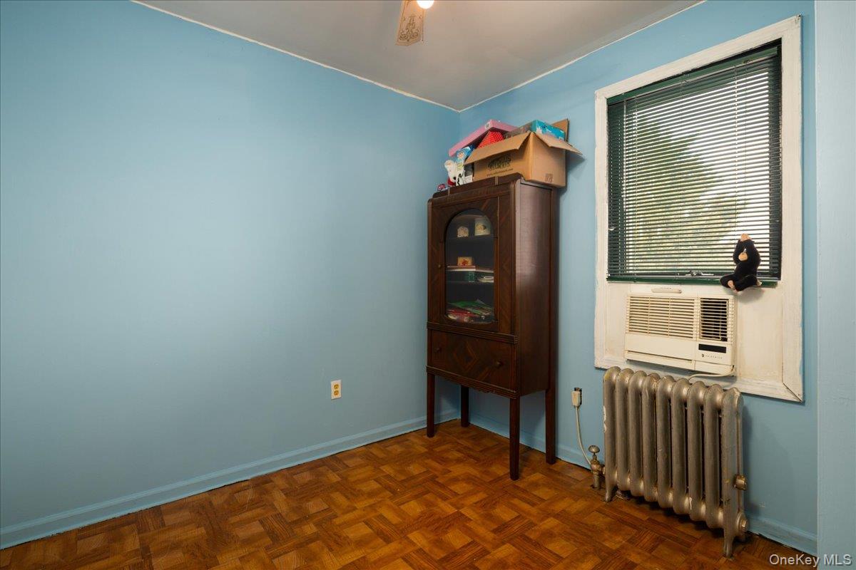 #15 photo, 21 Cornell Street, Нассау ‖ Williston Park , NY 11596