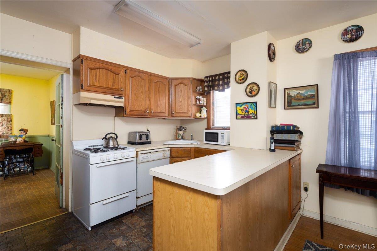 #7 photo, 21 Cornell Street, Нассау ‖ Williston Park , NY 11596